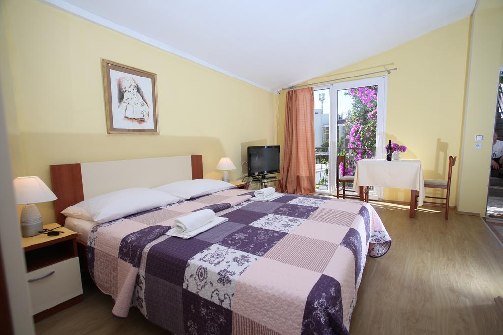 Apartments Kovacic Макарська Номер фото
