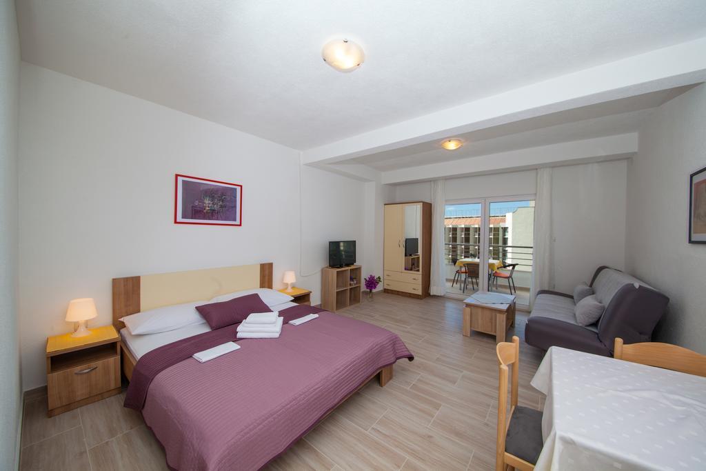 Apartments Kovacic Макарська Екстер'єр фото